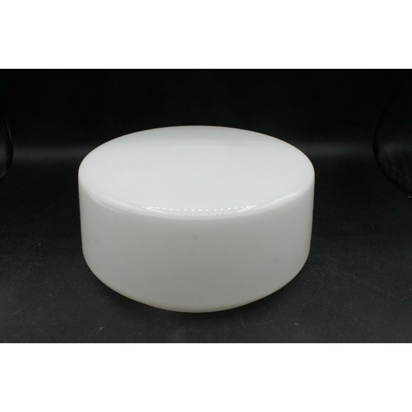 New Lightcraft Ceiling Light Fixture 7208 White Glass & Finish 8 1/2" x 5 1/2" - Picture 5 of 8